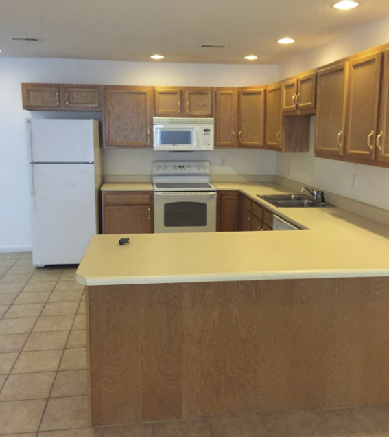 apartments with big kitchen marion il